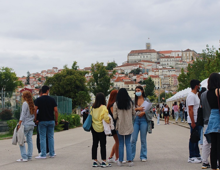 Rádio Regional do Centro: Conselho criado em Coimbra junta comunidades de alunos estrangeiros