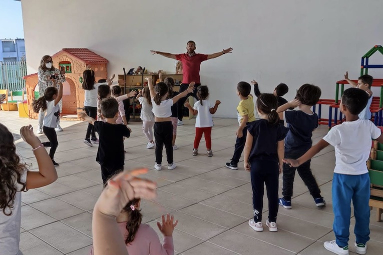 Rádio Regional do Centro: Montemor-o-Velho: Jardins de Infância com actividade física no Dia Europeu do Desporto