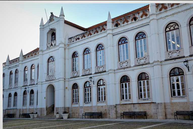 Rádio Regional do Centro: Escolas de Montemor-o-Velho iniciam o ano lectivo sem falta de assistentes operacionais