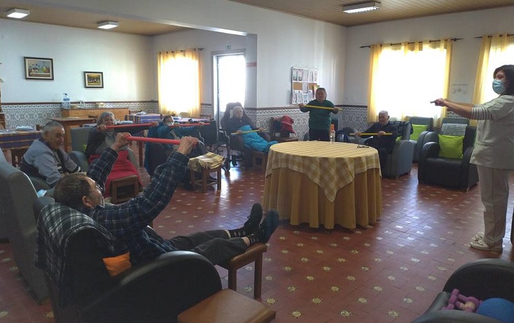 Rádio Regional do Centro: Arganil: Centro de Dia de S. Martinho da Cortiça volta a funcionar