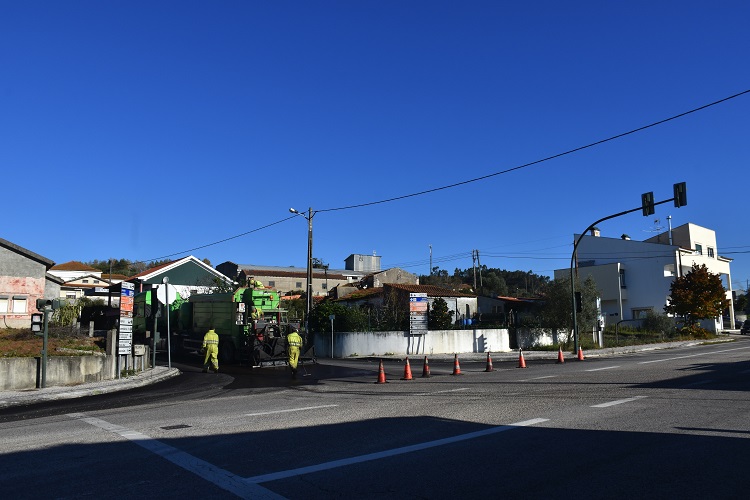 Rádio Regional do Centro: Montemor-o-Velho reabilita ruas em Meãs do Campo