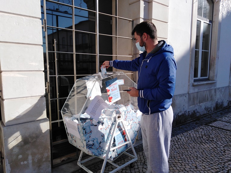 Rádio Regional do Centro: Município de Anadia promove Sorteio de Natal do Comércio Local