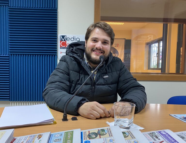 Rádio Regional do Centro: Musical “Amália, dona de si” – Entrevista a Diogo Carvalho Rádio Regional do Centro: Musical “Amália, dona de si” – Entrevista a Diogo Carvalho
