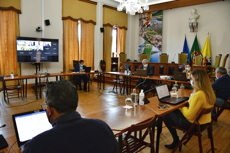 Rádio Regional do Centro: Montemor-o-Velho quer transparência nas datas de abertura de extensões de saúde