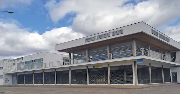 Rádio Regional do Centro: Município de Anadia antecipa Mercado para véspera de Natal e Ano Novo