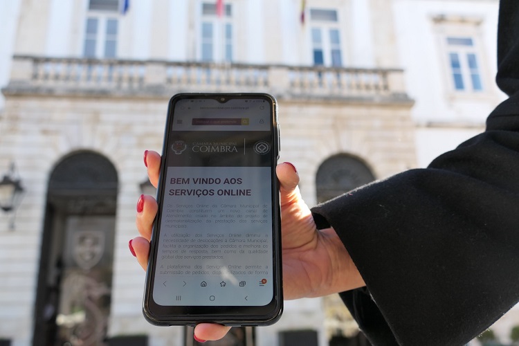 Rádio Regional do Centro: Câmara de Coimbra com nova plataforma de serviços ‘online’
