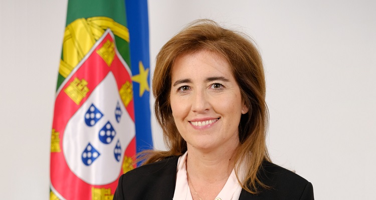 Rádio Regional do Centro: “Valorizar Social” pretende abranger 7.400 pessoas, anuncia ministra em Coimbra