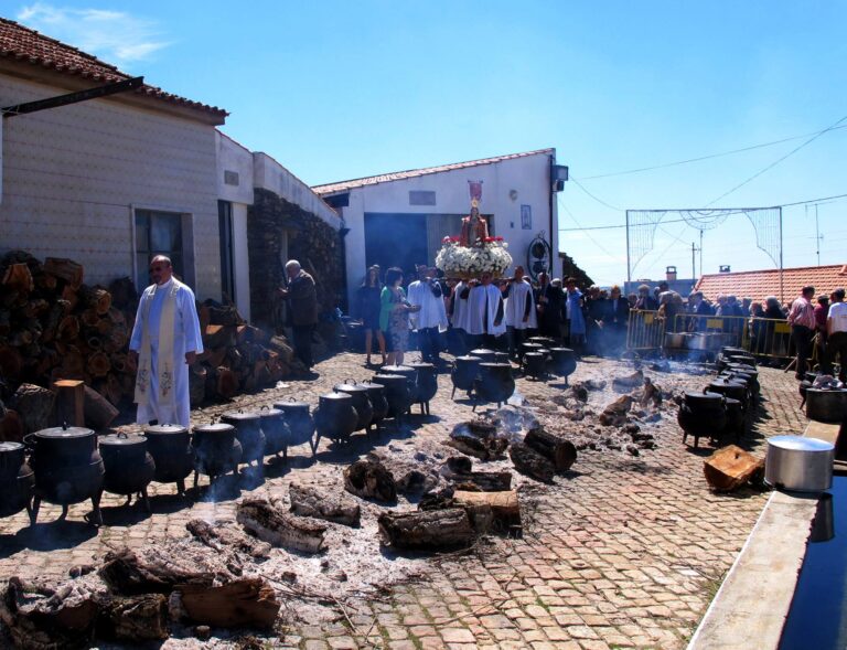Rádio Regional do Centro: Bodo de Monfortinho é Património Cultural Imaterial