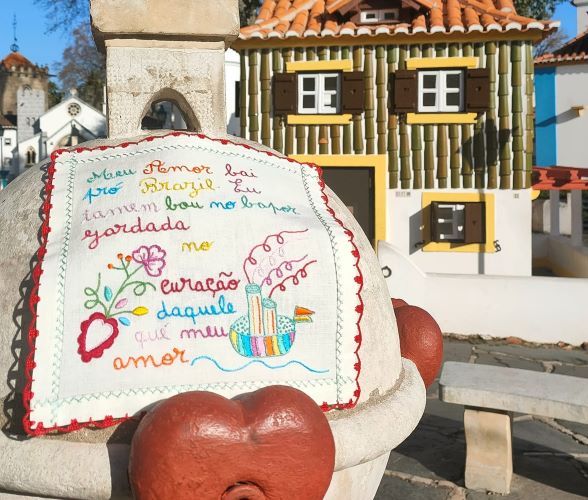 Rádio Regional do Centro: Lenços dos Namorados no Portugal dos Pequenitos