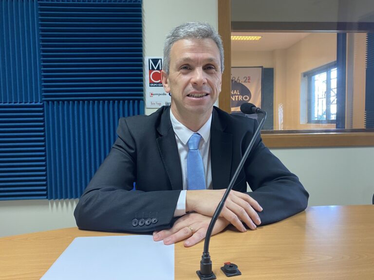 Rádio Regional do Centro: Praça da República – Entrevista a Miguel Fonseca Rádio Regional do Centro: Praça da República – Entrevista a Miguel Fonseca