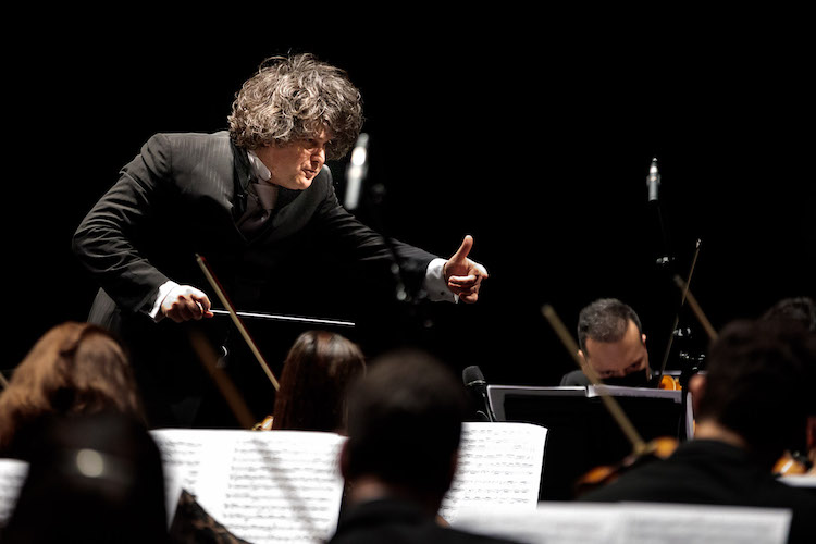 Rádio Regional do Centro: Sérgio Alapont é o novo maestro da Orquestra Clássica do Centro