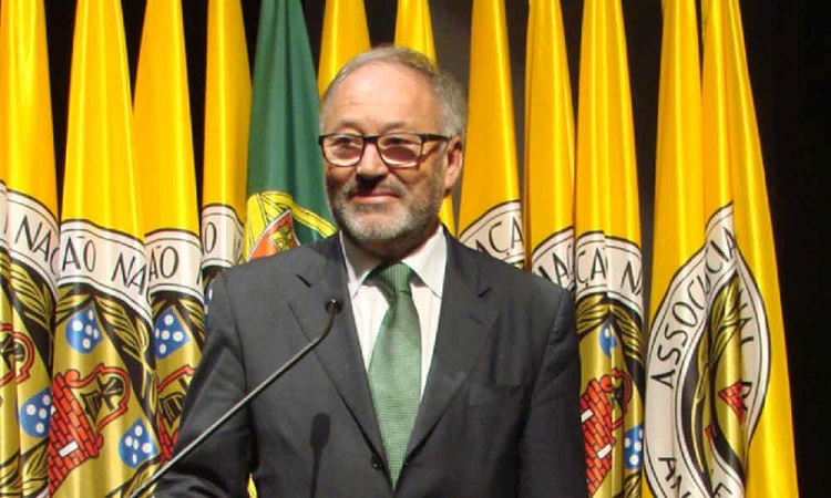 Rádio Regional do Centro: Freguesias querem mais dinheiro para suportar aumento de salários e energia