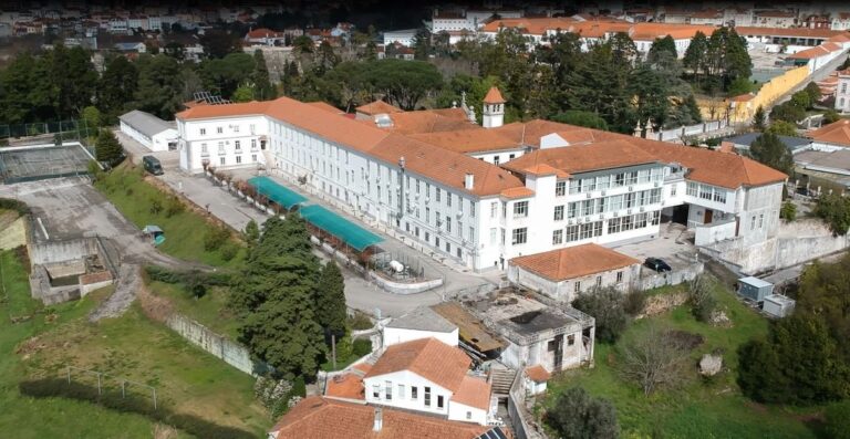Rádio Regional do Centro: Centro de Saúde Militar de Coimbra vai receber refugiados ucranianos