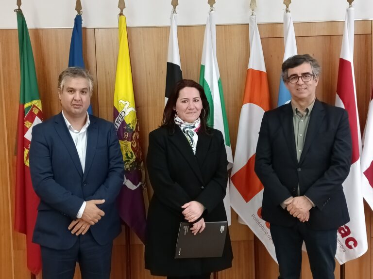 Rádio Regional do Centro: IPC celebra protocolos com Castanheira de Pêra e Soure Rádio Regional do Centro: IPC celebra protocolos com Castanheira de Pêra e Soure