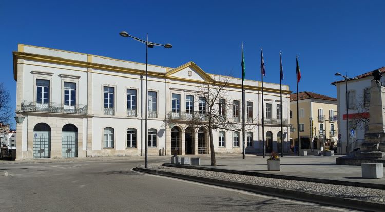 Rádio Regional do Centro: Anadia vai atribuir estatuto de utilidade pública à “Quatro Patas e Focinhos”
