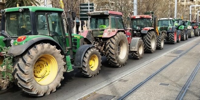 Rádio Regional do Centro: Coimbra vai receber protesto de agricultores com tractores em marcha lenta