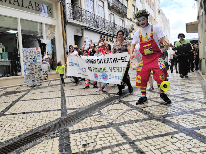 Rádio Regional do Centro: Grande Parada apresenta “Coimbra a brincar” à cidade