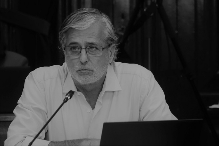 Rádio Regional do Centro: Câmara de Coimbra decreta luto municipal pela morte de Carlos Cidade e adia reunião