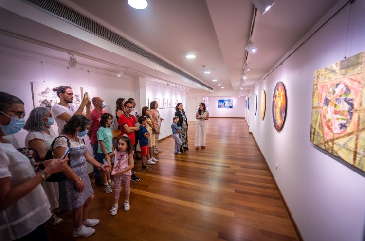 Rádio Regional do Centro: Pampilhosa da Serra: Inauguração da exposição de Pintura abstracta de Patrícia Reis