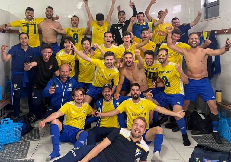 Rádio Regional do Centro: Ansião: Avelarense sobe à Divisão de Honra da Associação de Futebol de Leiria