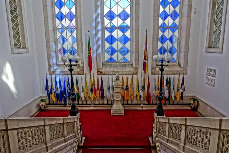 Rádio Regional do Centro: Quatro freguesias recebem 288 mil euros para obras da Câmara de Coimbra