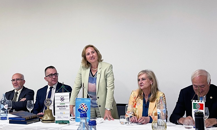 Rádio Regional do Centro: Teresa Almeida Santos preside ao Rotary Club de Coimbra – Olivais