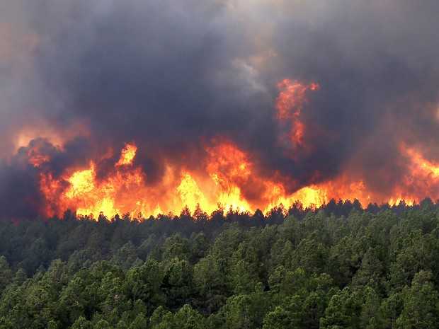 Rádio Regional do Centro: Coimbra: Incêndio combatido por 120 operacionais e cinco meios aéreos