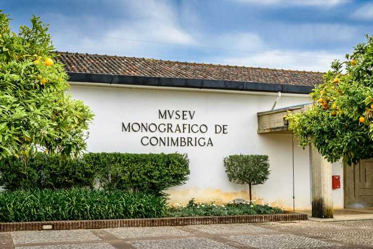 Rádio Regional do Centro: Museu de Conimbriga celebra 60 anos com debate, jantar romano e teatro clássico