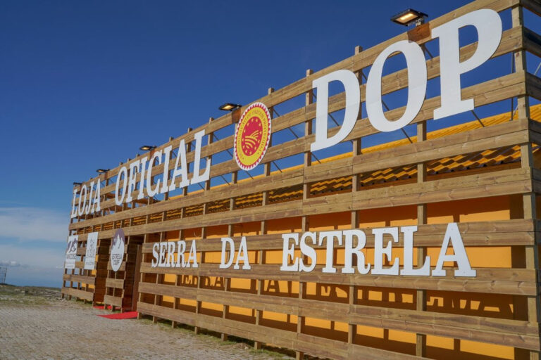 Rádio Regional do Centro: Serra da Estrela: Novo espaço homenageia Pastores