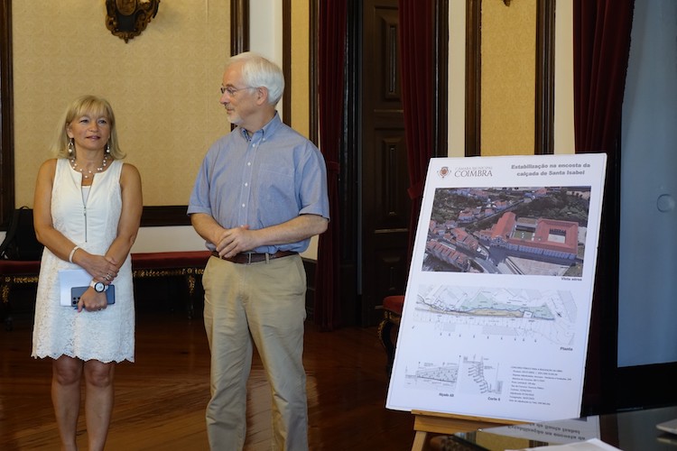 Rádio Regional do Centro: CM de Coimbra consigna obra de estabilização da encosta na calçada de Santa Isabel