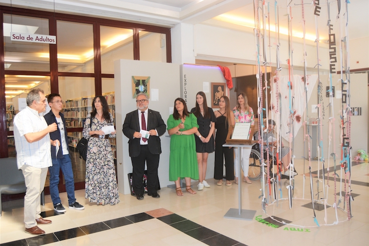 Rádio Regional do Centro: Biblioteca de Cantanhede com exposição ECOar (-te) Sobre Tráfico Humano inaugurada