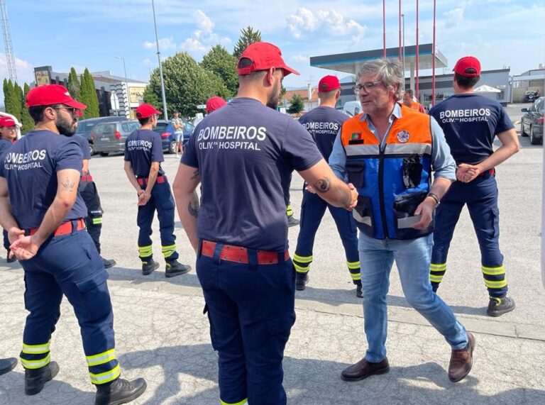 Rádio Regional do Centro: Bombeiros de Oliveira do Hospital reforçados com nova  Equipa de Intervenção Permanente