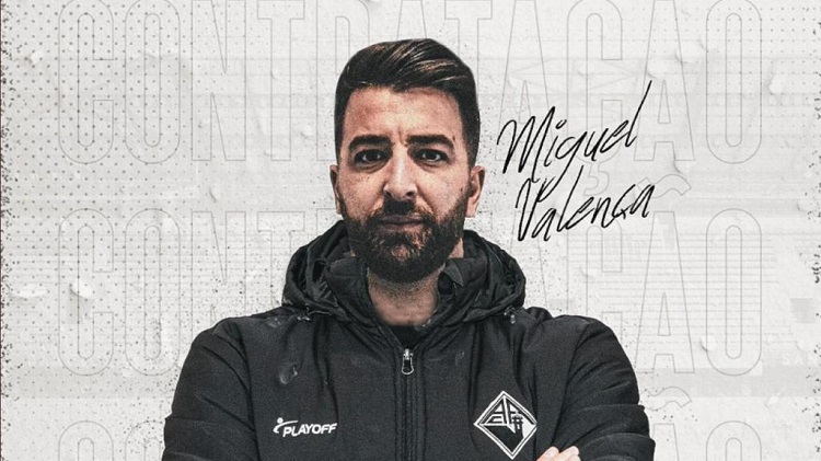 Rádio Regional do Centro: Académica de Coimbra/OAF despede o treinador Miguel Valença