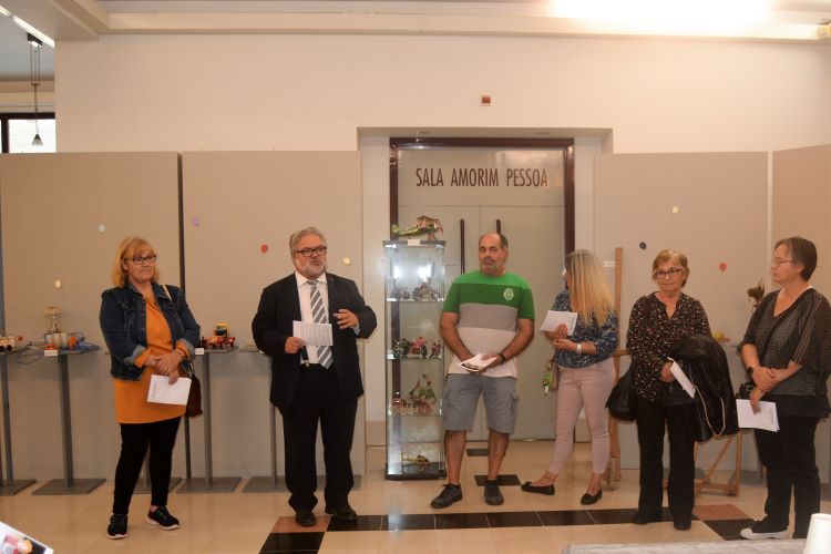 Rádio Regional do Centro: Exposição de brinquedos artesanais na Biblioteca Municipal de Cantanhede