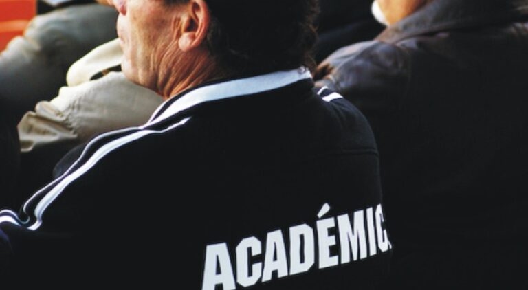 Rádio Regional do Centro: Credores da Académica votam pela manutenção da actividade do clube