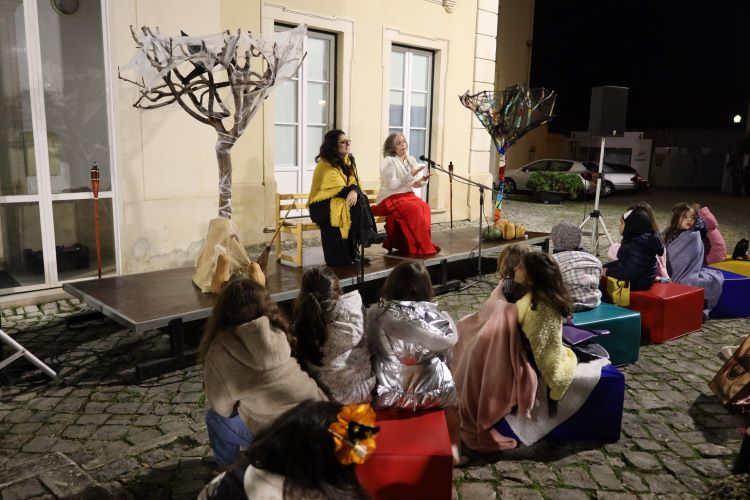 Rádio Regional do Centro: Biblioteca de Soure apresentou “Serão de Contos de Arrepiar numa Noite ao Luar”