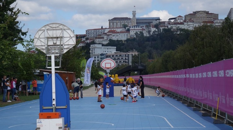 Rádio Regional do Centro: Câmara de Coimbra vai apoiar 63 entidades desportivas com 384 mil euros