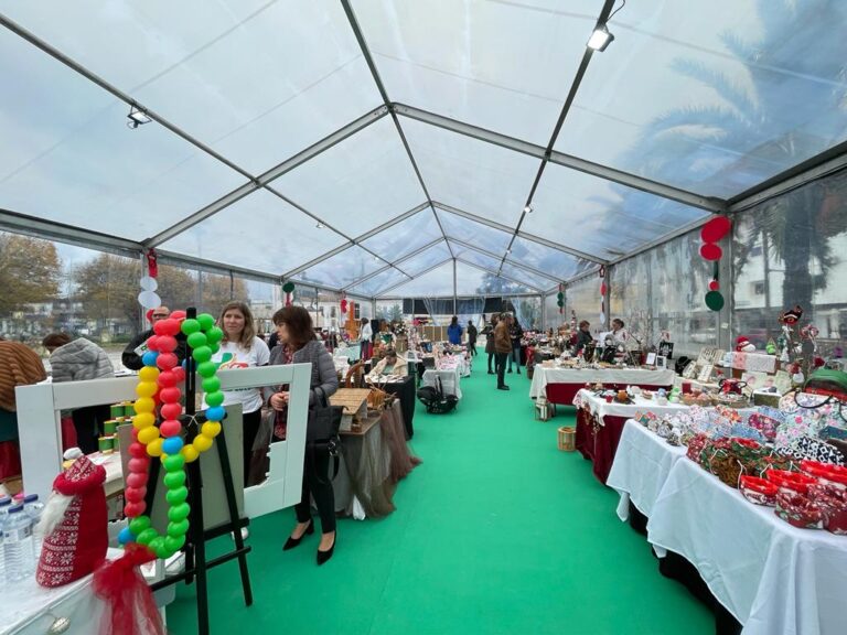 Rádio Regional do Centro: Programa de animação de Natal em Cantanhede com música, teatro e video mapping