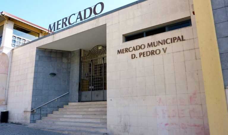 Rádio Regional do Centro: Atribuição de locais de venda no Mercado Municipal D. Pedro V em hasta pública