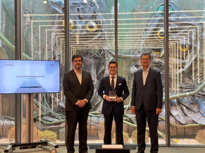 Rádio Regional do Centro: Estudante da UC vence 5.ª edição do Law and Technology Award da Abreu Advogados