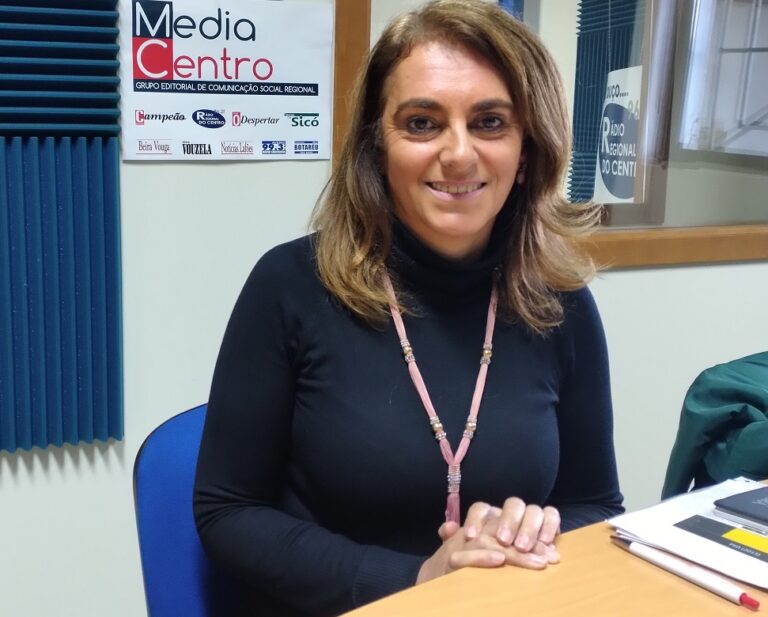 Rádio Regional do Centro: Praça da República – Entrevista a Regina Bento