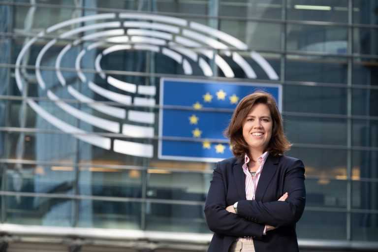 Rádio Regional do Centro: Eurodeputada do PSD Lídia Pereira visita a Ucrânia