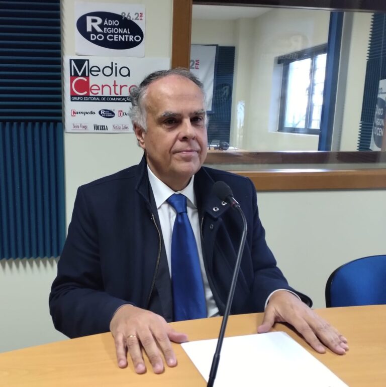 Rádio Regional do Centro: Praça da República – Entrevista a Horácio Pina Prata Rádio Regional do Centro: Praça da República – Entrevista a Horácio Pina Prata