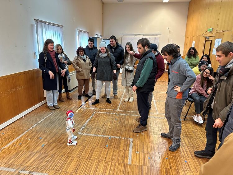 Rádio Regional do Centro: Inteligência artificial no estudo do autismo aplicada em Coimbra