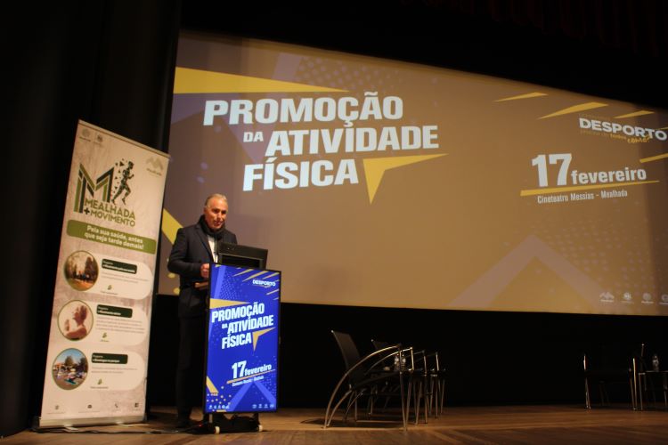 Rádio Regional do Centro: Actividade física leva académicos, desportistas e autarcas à Mealhada