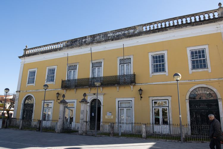 Rádio Regional do Centro: Câmara dá início à obra de recuperação do edifício do Tribunal da Mealhada