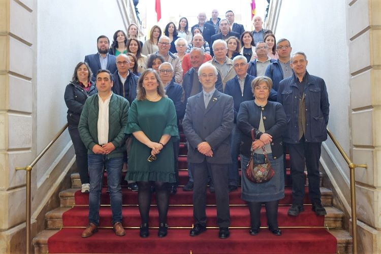 Rádio Regional do Centro: Câmara de Coimbra formaliza protocolos do Fundo de Emergência Social