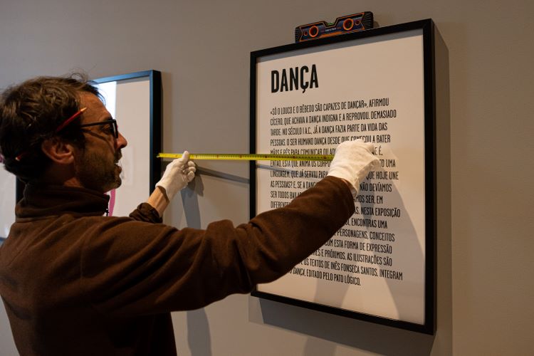 Rádio Regional do Centro: Convento São Francisco recebe exposição “ADC | Dança”