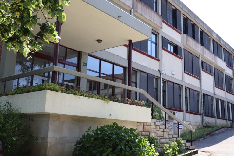 Rádio Regional do Centro: ESAC-IPC implementa medidas de eficiência energética e hídrica em quatro edifícios