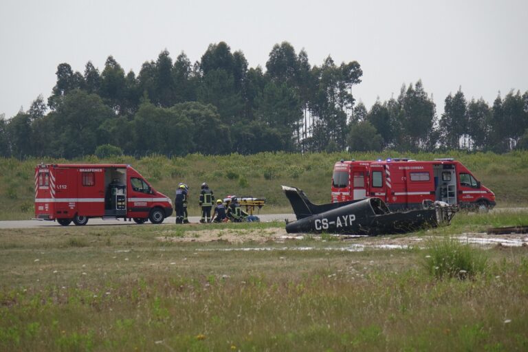 Rádio Regional do Centro: Bombeiros Sapadores testam resposta a acidente aéreo no Aeródromo Municipal Bissaya Barreto